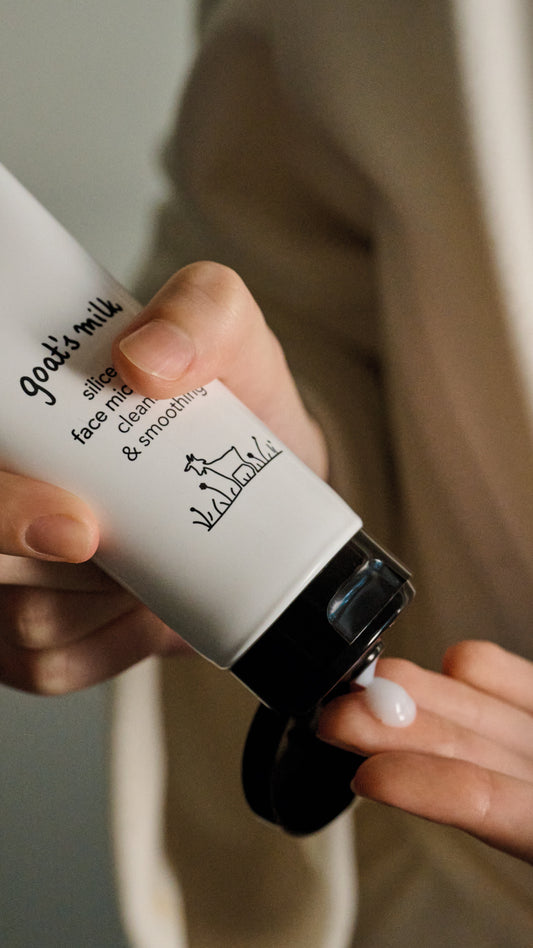 Ziaja Goats Milk Siliceous Face Micro-Scrub 75Ml