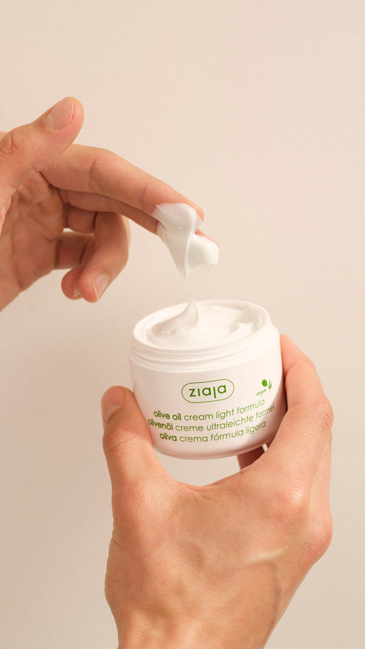Ziaja Olive Oil Cream Light Formula 100Ml